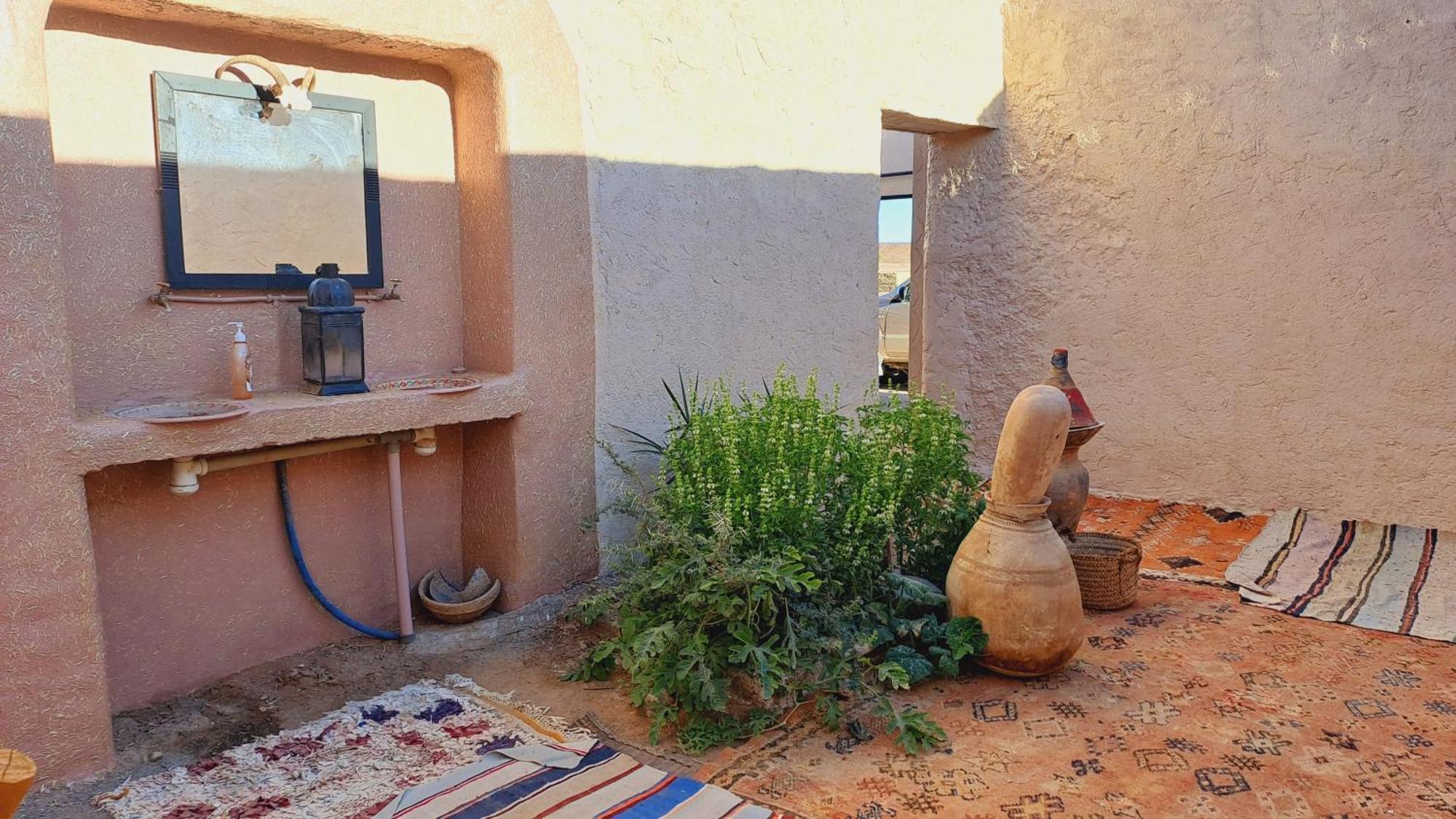 La Petite Maison Du Lac Iriki Foum Zguid エクステリア 写真