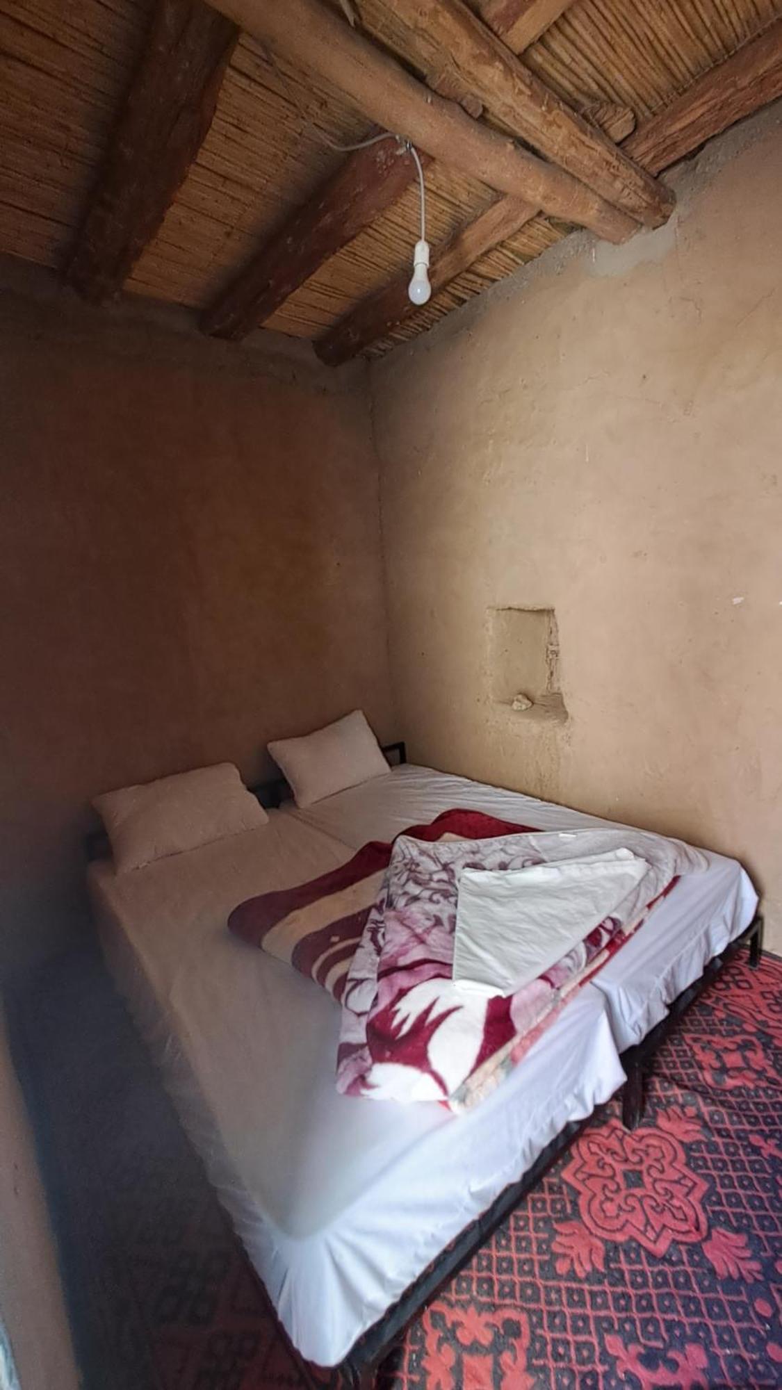 La Petite Maison Du Lac Iriki Foum Zguid エクステリア 写真