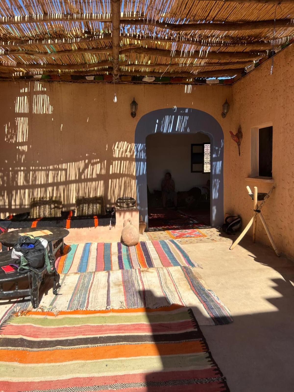 La Petite Maison Du Lac Iriki Foum Zguid エクステリア 写真
